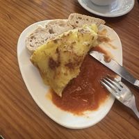 Pincho de tortillaa  at Viva Chapata in Madrid