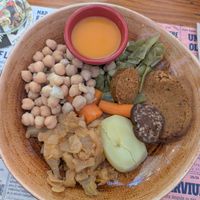 Cocido madrileño at Viva Chapata in Madrid