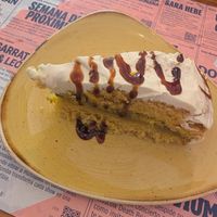 Lemon pistachio cake at Viva Chapata in Madrid