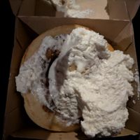 Old Skool, the plain cinnamon roll at Cinnaholic in Kanata