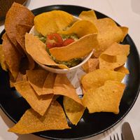 Guacamole and nachos at Artemisa Sol in Madrid