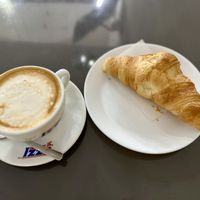  at Mò Si Caffetteria alla Vecchia Maniera - Nazionale in Florence