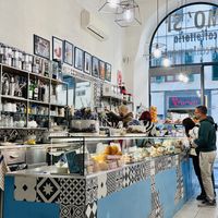  at Mò Si Caffetteria alla Vecchia Maniera - Nazionale in Florence