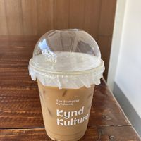 Es-Yen  at Kynd Kulture in Bangkok