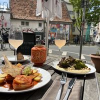 Einfach großartige Gemüsekreationen…und nun ist die Außenterrasse geöffnet ☀️  at Tonka in Frankfurt