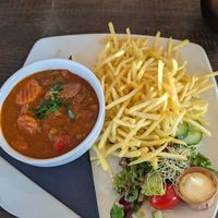 Vegan goulash + steppegras at Eetcafé Simpel in Renesse