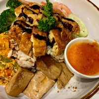 Chick'n rice dish with chili sauce at SIN - Greendot Plus - Jewel in East Singapore