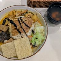 Hainanese Beancurd Skin Curry Rice at SIN - Greendot Plus - Jewel in East Singapore