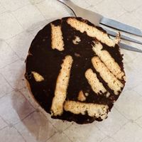 Vegan chocolate & dates   at Salamaria - Charcutaria Doce in Lisbon