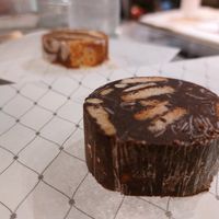 Salame de amêndoa at Salamaria - Charcutaria Doce in Lisbon