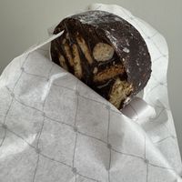 Chocolate and dates  at Salamaria - Charcutaria Doce in Lisbon