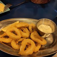 Calamares 🥲 INCREÍBLES at B13 Bar in Madrid