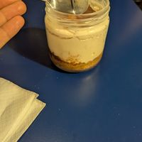 Tarta de queso en tarro. Riquísima at B13 Bar in Madrid