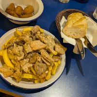 Pollo y croquetas at B13 Bar in Madrid