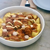 Patatas bravas con mayonesa de anacardos  at Cúmul in Montblanc