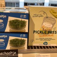 To grow sprouts at home at GoodyFood in Hilversum