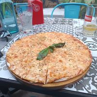 Pizza Margherita at Pizza Factory in Phnom Penh