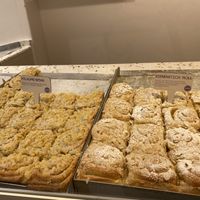 Plum cruble and “Bienenstich” vegan rolls  at Cinnamood in Munich