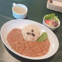 Lunch Curry  at Olu Olu Cafe in Tokyo