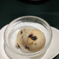 Rum and raisin ice cream at Olu Olu Cafe in Tokyo