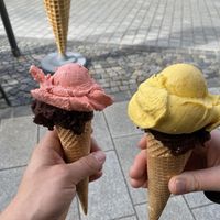 Dunkle Schokolade, Erdbeere und Mango   at Buonissimo in Schwandorf