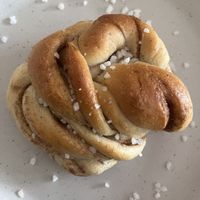 Cinnamon bun  at  Flo Specialty Coffee & bakery in Utrecht