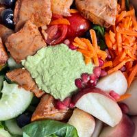 Create your own with vegan chicken  at Stadtsalat in Cologne