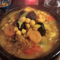 Tajine met fruit, groente en aardappelen at Medina   in Blankenberge