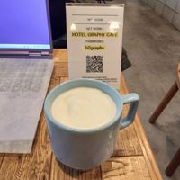  at Cafe Graphy in Tokyo