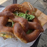 Vegane Rucola Hummus Breeze at Brezen Kolb in Nuremberg