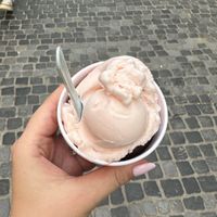 Zitrone Lavendel   at Stella Eiscafé - Crêpes in Regensburg