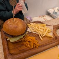 Vegan burger at Tomoyasu Seisakusyo and Hamburger - 友安製作所とハンバーガー in Fukuoka