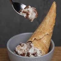  at Cafė Mattelsa in Medellin