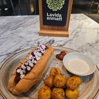 Choripan at Cafė Mattelsa in Medellin