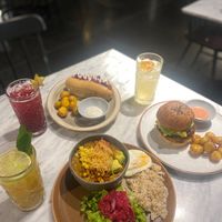  at Cafė Mattelsa in Medellin