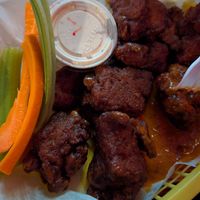 Seitan wings with signature sauce and vegan Ranch #Veganuary at Ruggers Pub in Pittsburgh