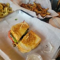 Vegan Ribeye sandwich and basket of fries at Ruggers Pub in Pittsburgh