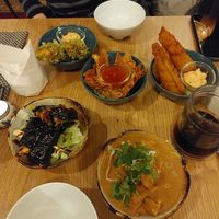 Arrangement of tapas at Cảm Ơn in Hamburg