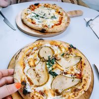 Opciones vegetarianas en un local precioso at Begin - Pascual i Genís in Valencia