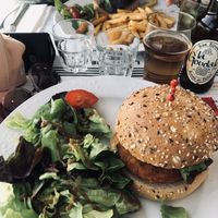 Burger vegan   at La Potiniere in Barneville-carteret