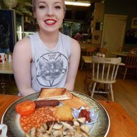 Full vegan breakfast. Two large sausages, potato cake, sauteed mushrooms, roasted half tomato, vegan beans and toast. So yummy! at Bia Blasta in Cork