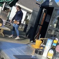 Voorkant op terras   at De Bosrand in Lage Vuursche
