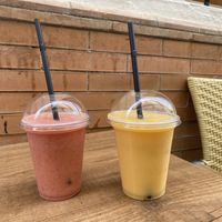 Heerlijke 100% fruit smoothies   at Itimad in Sevilla