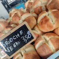 Vegan brioche at Daveloza in Montpellier