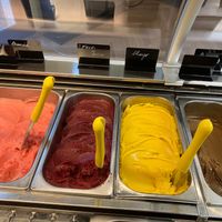  at L'Angolo del Gelato in Travedona-monate