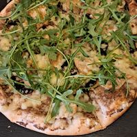 Trufina vegan pizza at Totale Pizzeria - Parque das Nações in Lisbon