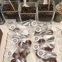 vegan chocolate cookies at Cafe De Fessonia - 카페드페소니아 in Seoul