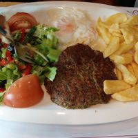 Plato combinado vegetariano at Mandronius in Viella