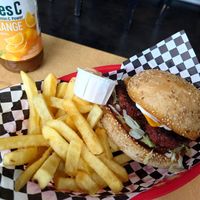 Smashburger Menü at Dooby's Vegan Streetfood in Bochum