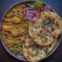 Mattar nasal vagan mit Brot 😉👍lecker war  at Prince Pakistanisch Indisches Restaurant in Prerow